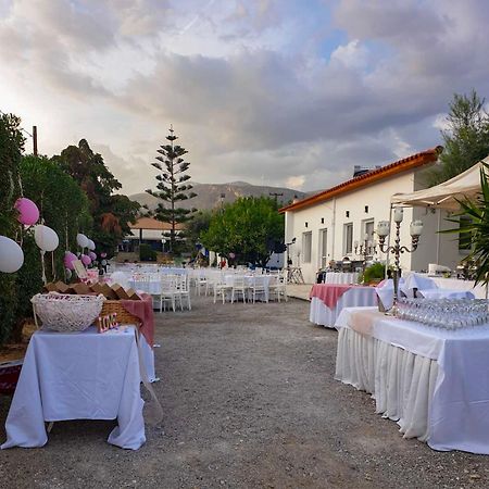 Oasis Studios Ag Pantes Agioi Pandes Dış mekan fotoğraf